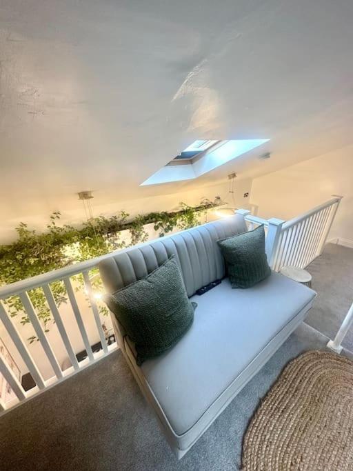 Cosy Stylish Studio Apartment تروبريدج المظهر الخارجي الصورة